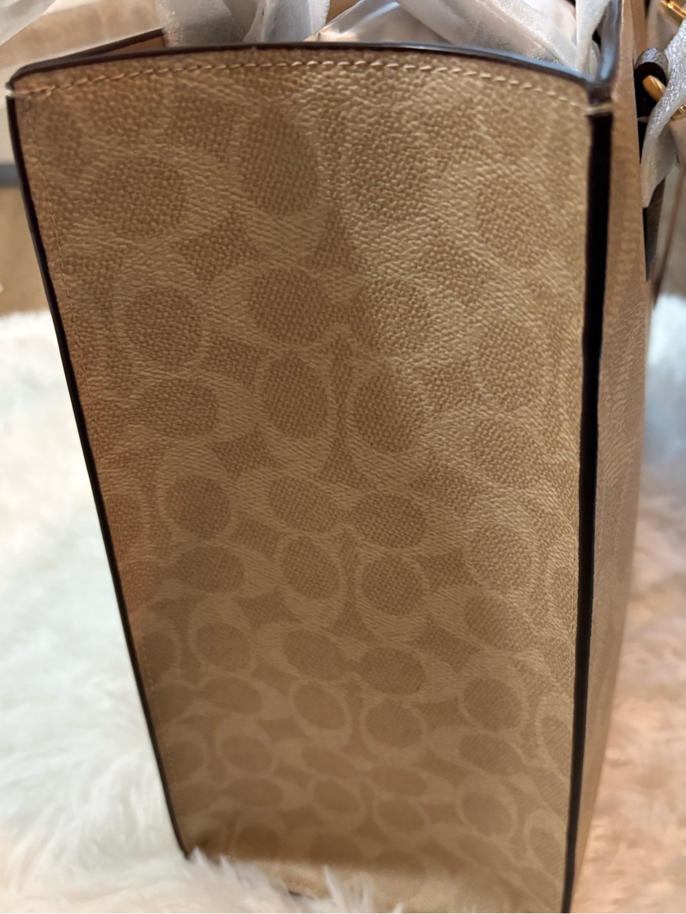 New Coach Maggie Tote Bag In Blocked Signature Canvas - Picture 9 of 11